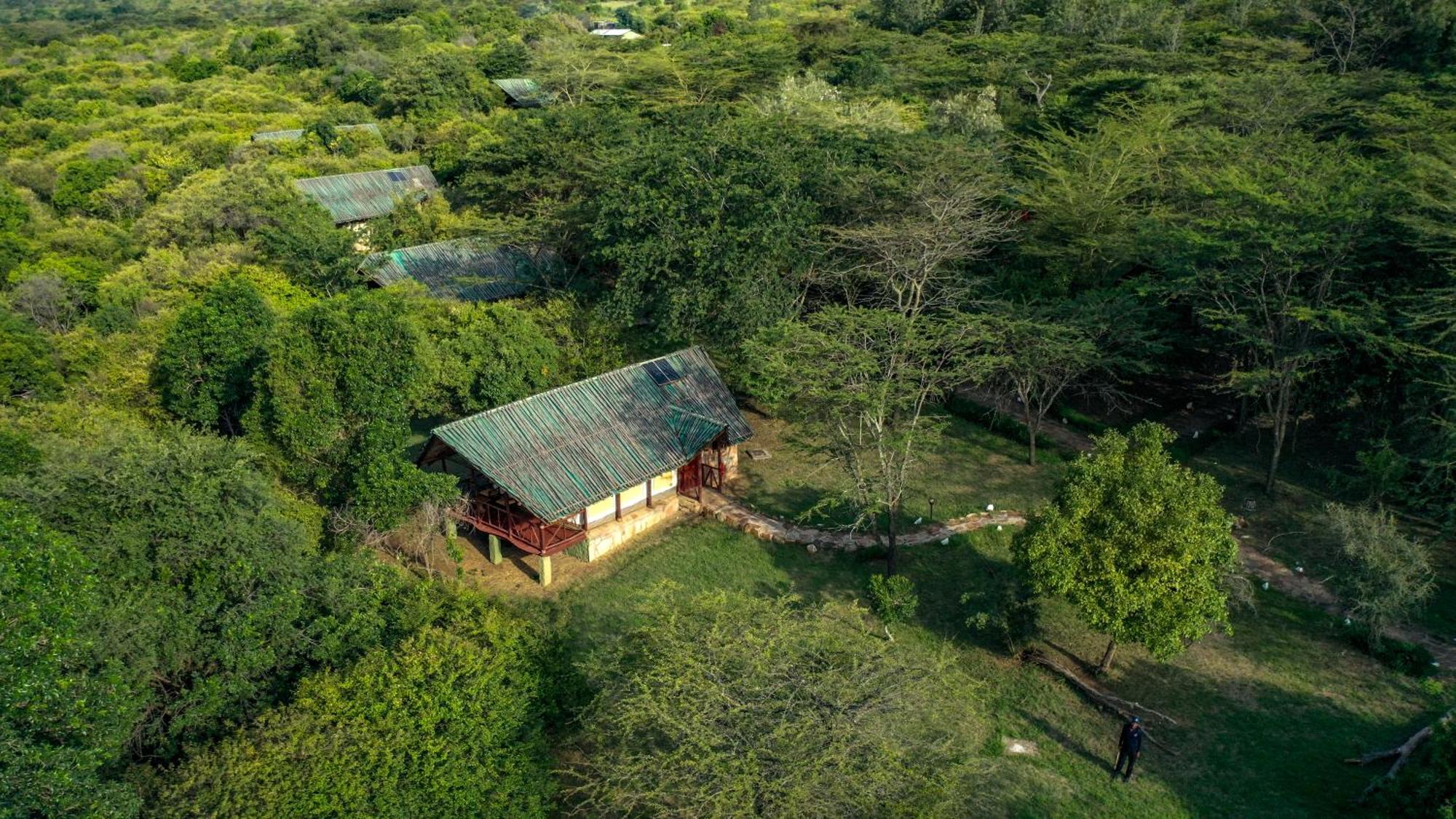 Sentrim Mara Lodge Ololaimutiek Ngoại thất bức ảnh