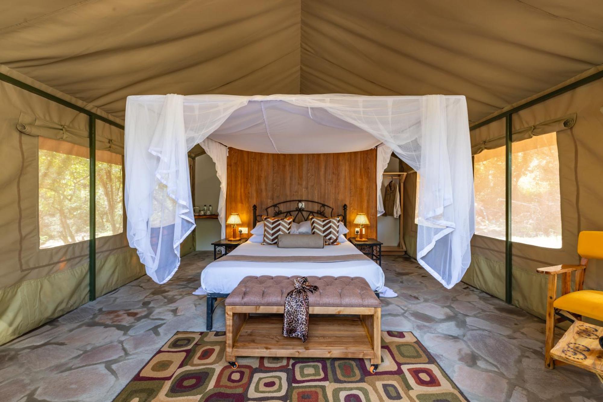 Sentrim Mara Lodge Ololaimutiek Ngoại thất bức ảnh